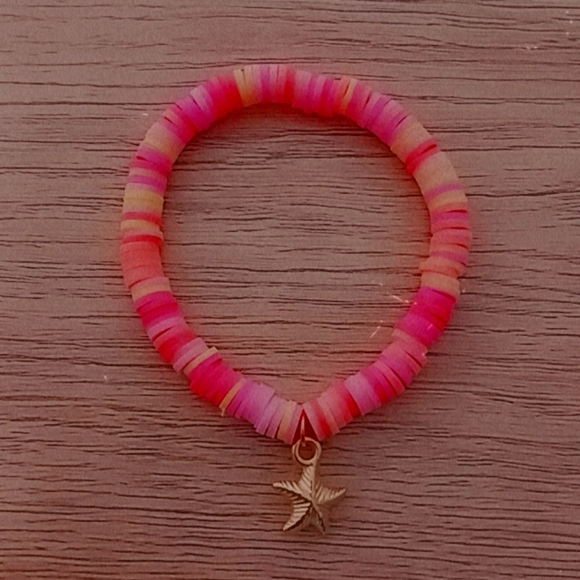 Bracelet - Picture 1 of 4